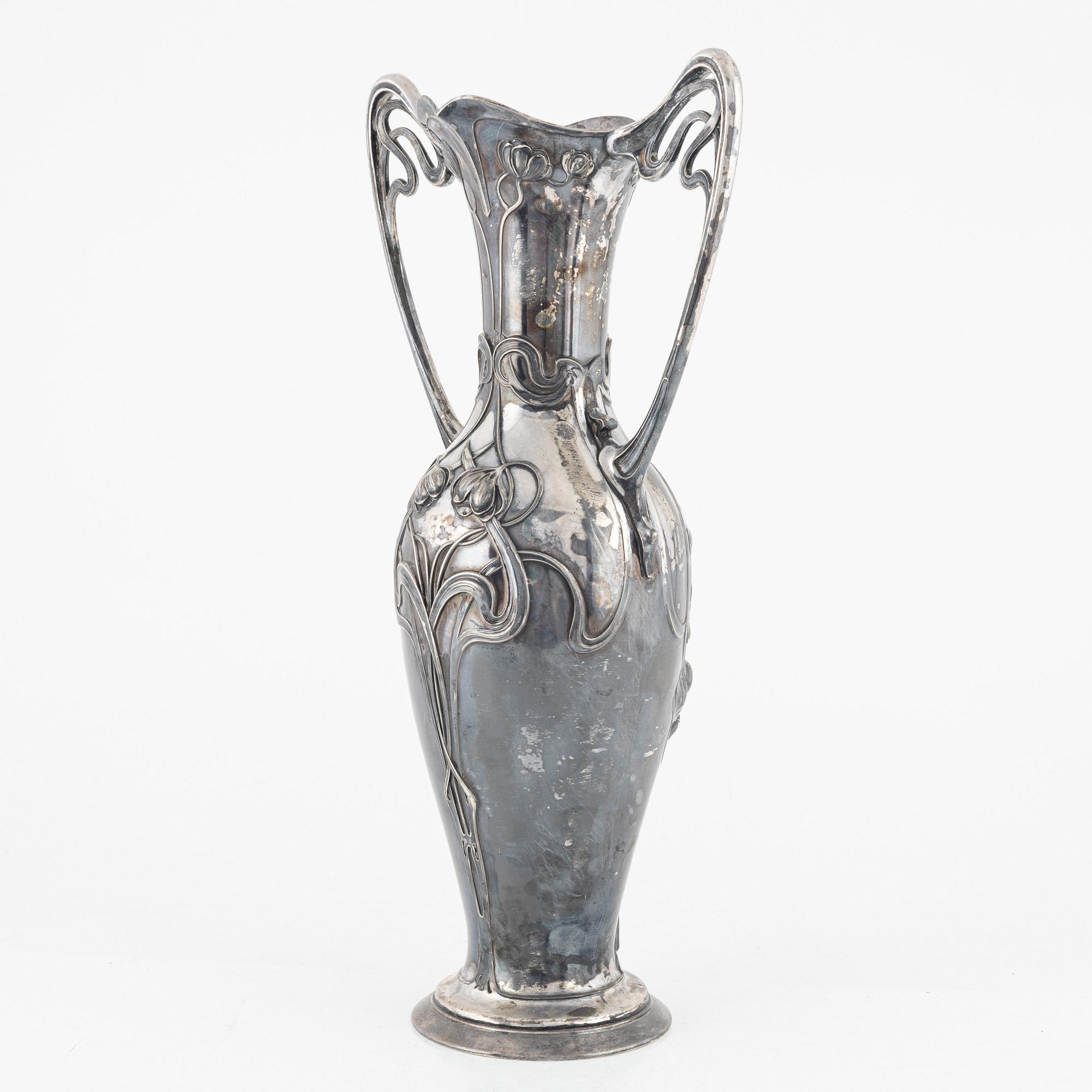 Praktvas, jugend, Württembergische Metallwarenfabrik, 1900-talets början.