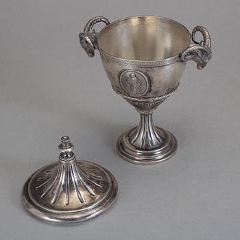 LOCKPOKAL, silver, LL & Co, Stockholm, 1891, ca 328 gram.