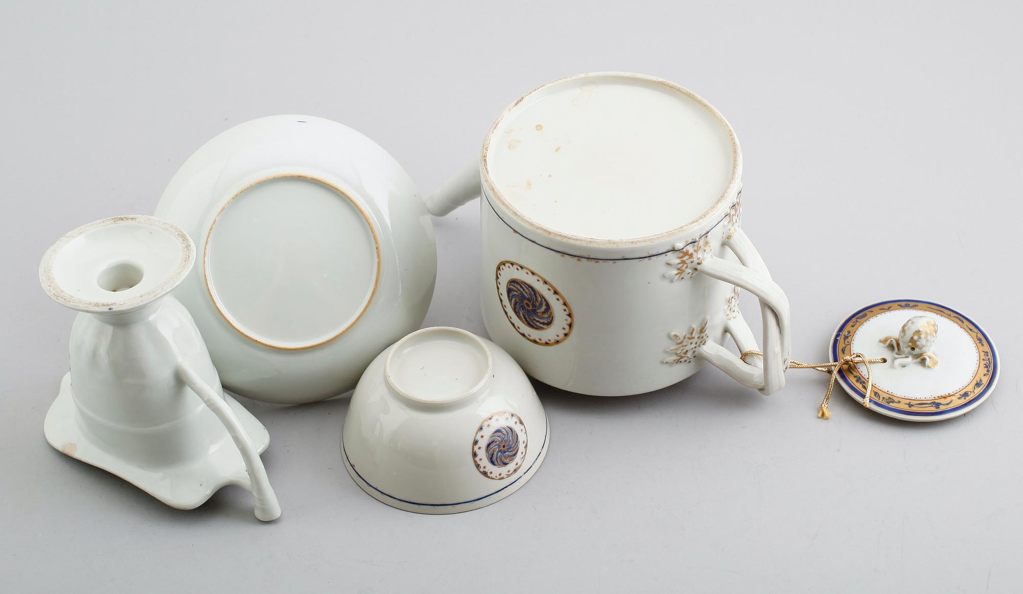 TESERVIS,14 delar, porslin, Kina, Qianlong 1736-1795.