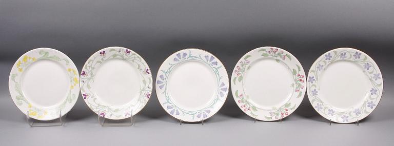 TALLRIKAR, 5 st, porslin, Gunnar Wennerberg, Gustafsberg, bla 1896.