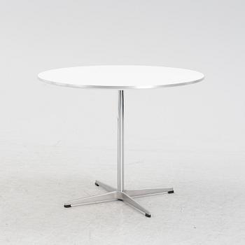 Bruno Mathsson & Piet Hein, a 'Supercirkel' table, Fritz Hansen, 1989.