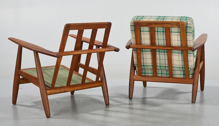 FÅTÖLJER, ett par, "Cigarren", Hans J Wegner, 1950-talets andra hälft.