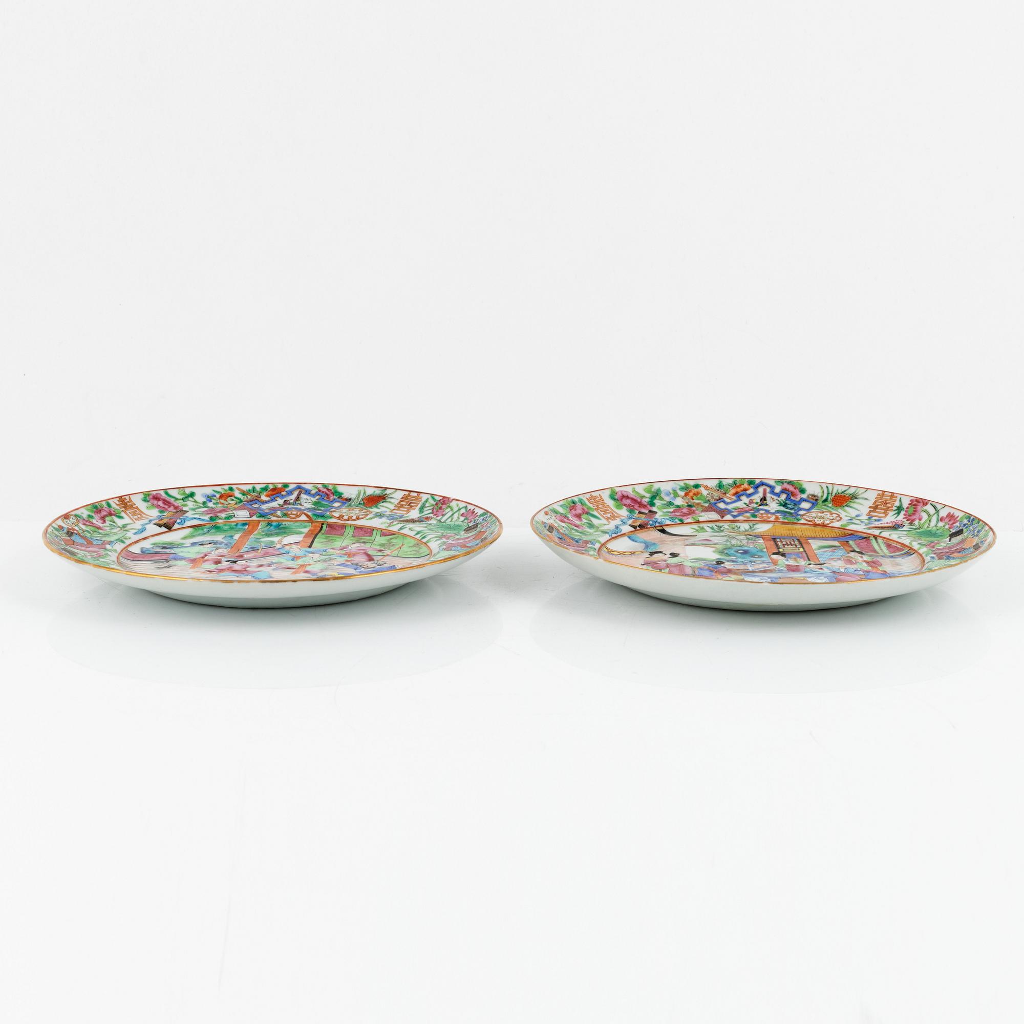 Two Kanton plates, China, 19th century.