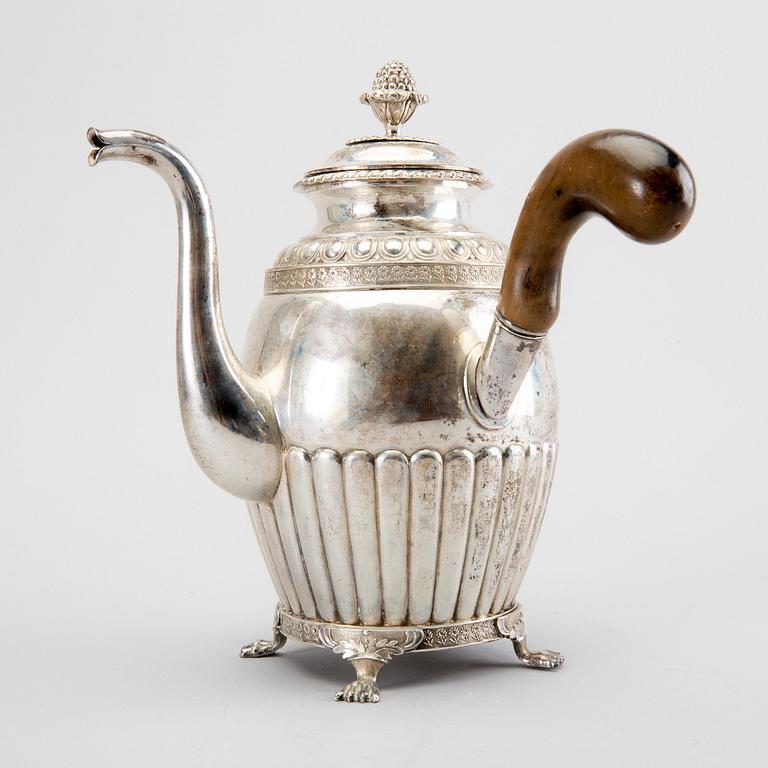 A Swedish 19th century silver coffee pot marks of G Folcker Stockholm 1833, total weight 782 gr.