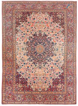 285. SEMI-ANTIQUE KASHAN. 361 x 263 cm.