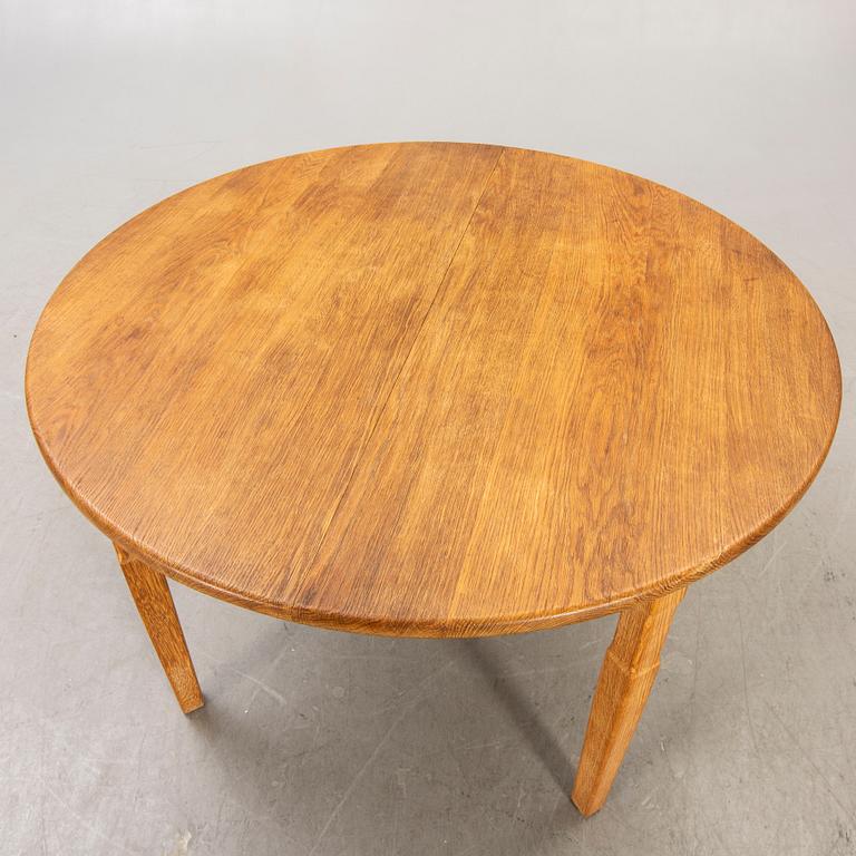 A Henning Kjaernulf, 1960s 7 pcs oak dining set, EG Möbler Danmark.