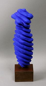 OKÄND KONSTNÄR, skulptur, bär otydl sign.