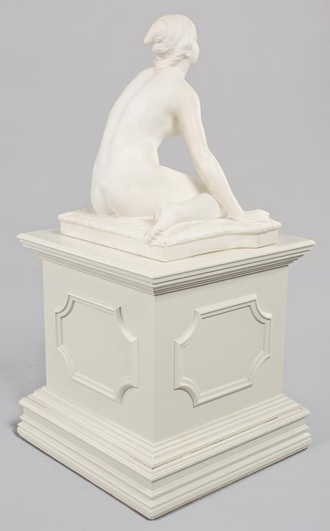 PER HASSELBERG, skulptur, alabaster, 1900-talets första hälft.