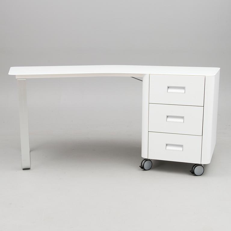 PAGNON & PELHAÎTRE, "Travel Studio Desk", Ligne Roset, France 21st century.