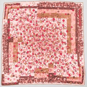 Louis Vuitton, scarf.