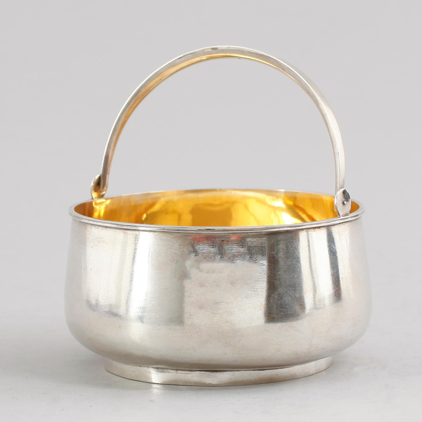 SKÅL, silver, sannolikt Estland, sekelskiftet 1900. Vikt ca 159 gram.