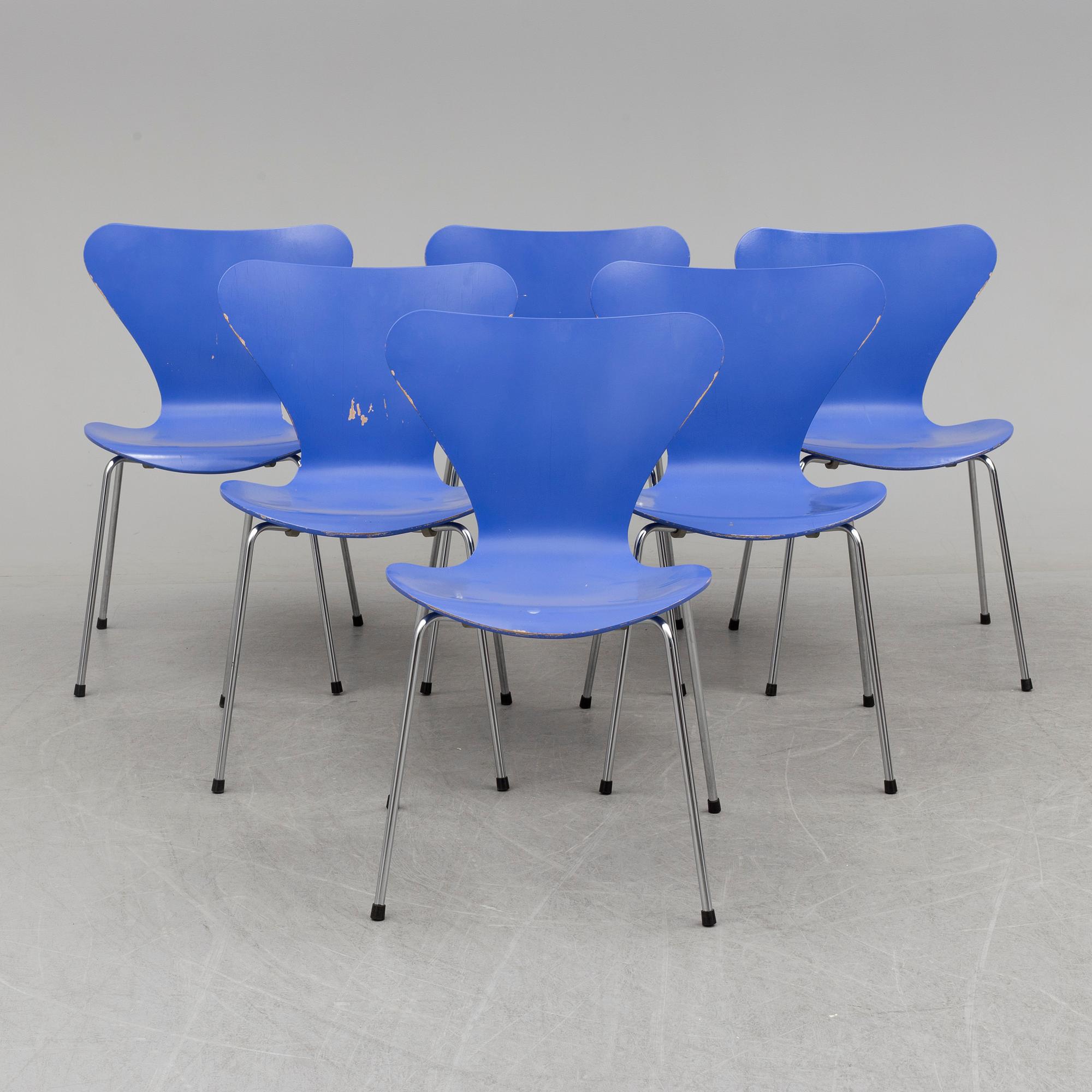 ARNE JACOBSEN, stolar, 6 st, "Sjuan", Fritz Hansen, 1984.