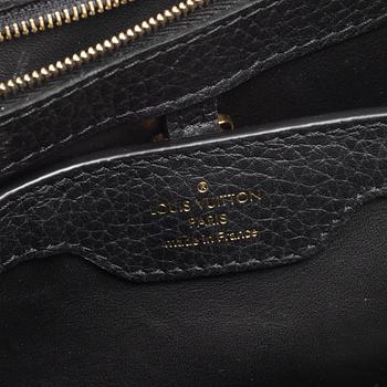 Louis Vuitton, väska "Capucines Leopard BB".