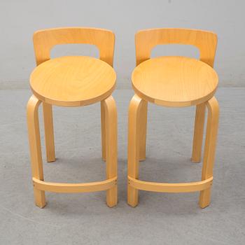 ALVAR AALTO, barstolar, ett par, modell K65, Artek, Finland, 1900-talets slut, modellen formgiven 1935.