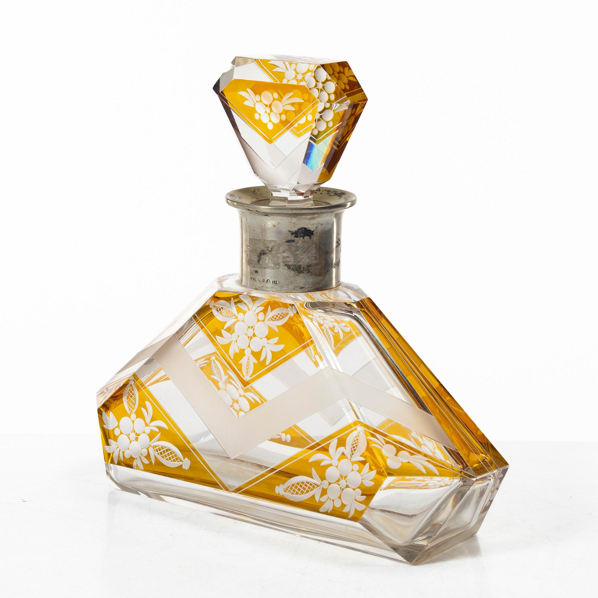 A seven-piece Bohemian glass service, 1930s.