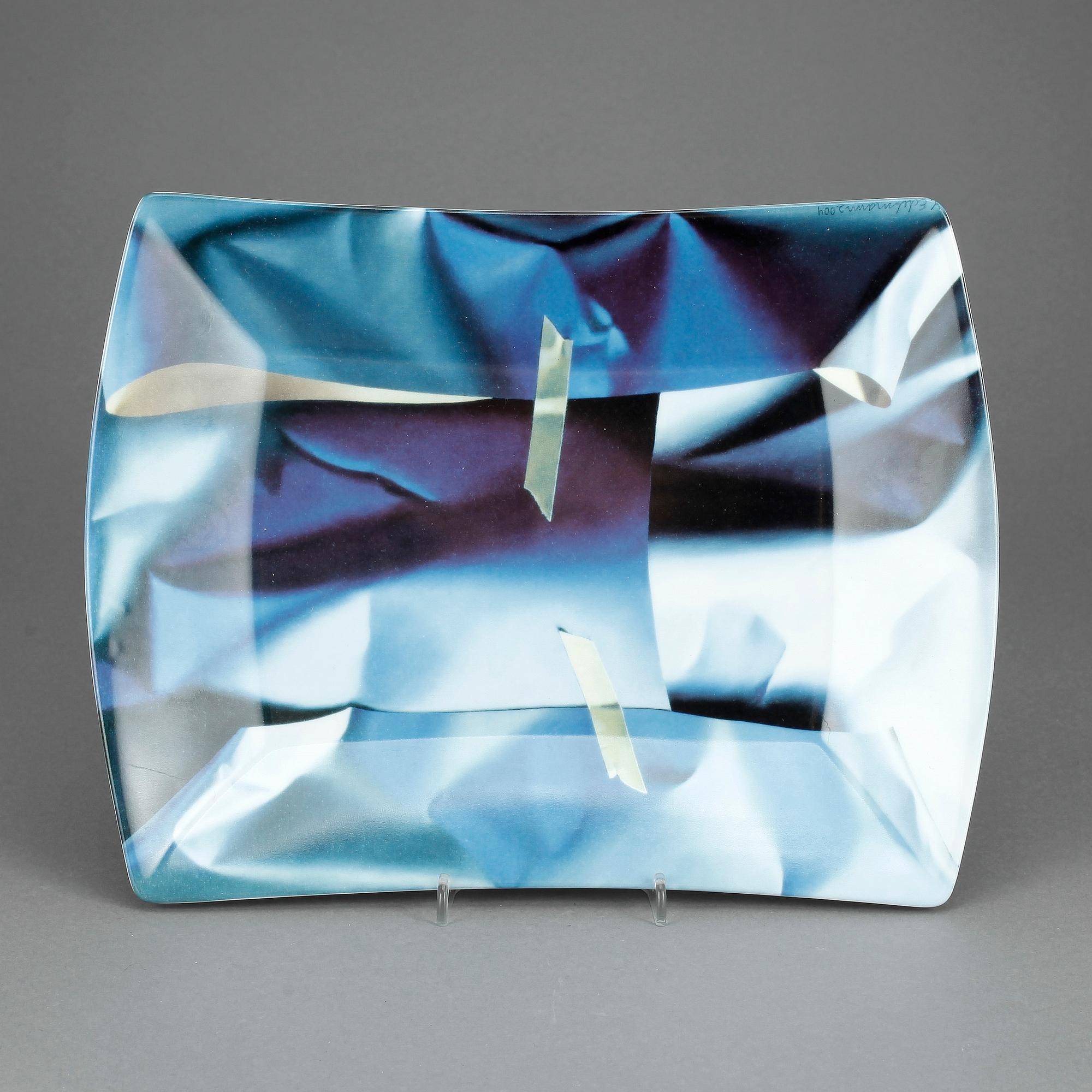 FAT, porslin, Yrjö Edelmann, Porsgrund, numrerat 97/250.