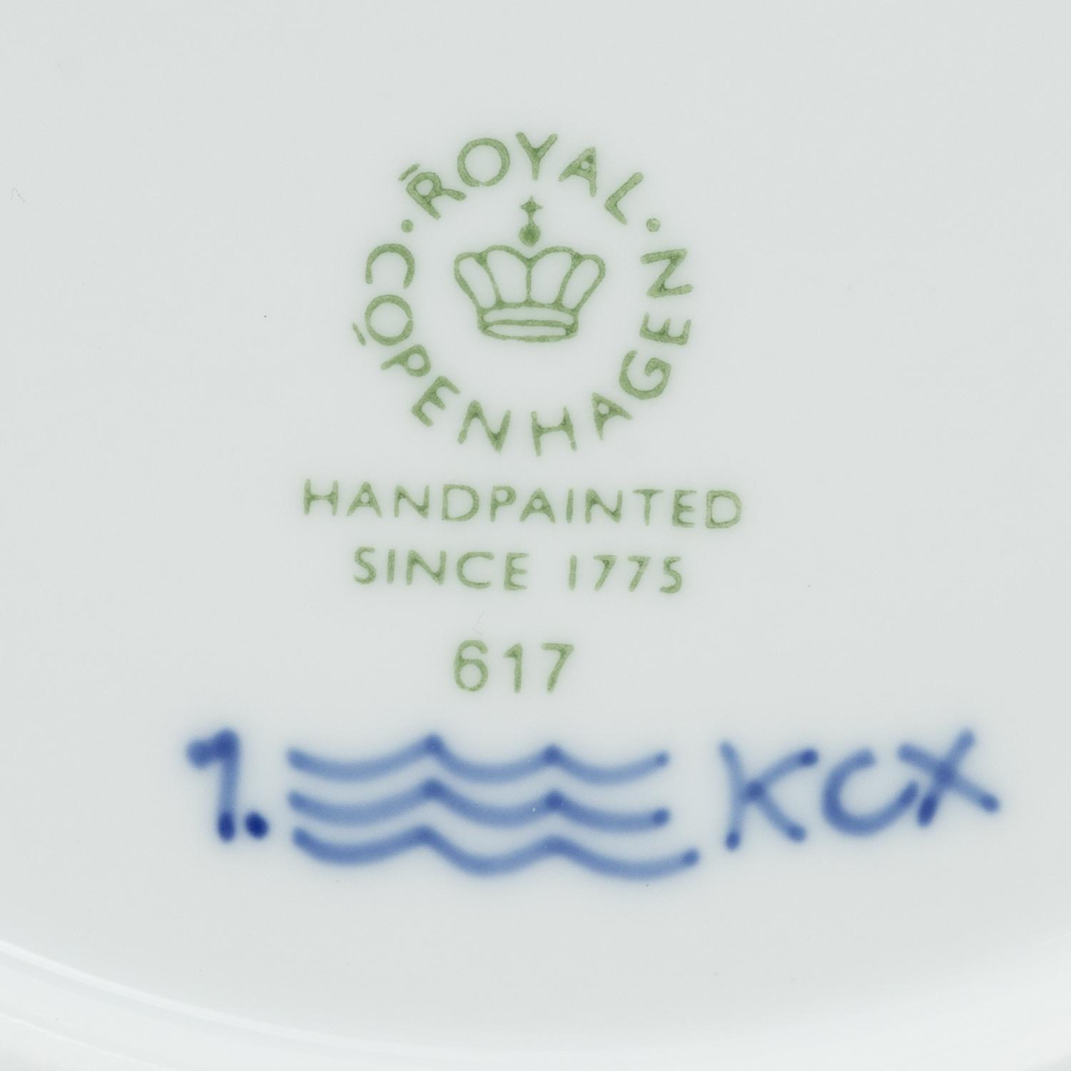 Royal Copenhagen, Three pairs of 'Blue fluted' porcelain plates, 'Musselmalet', second part of the 1900s.