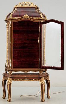 VITRINSKÅP, 2 delar, Louis XV-stil, 1900-tal.