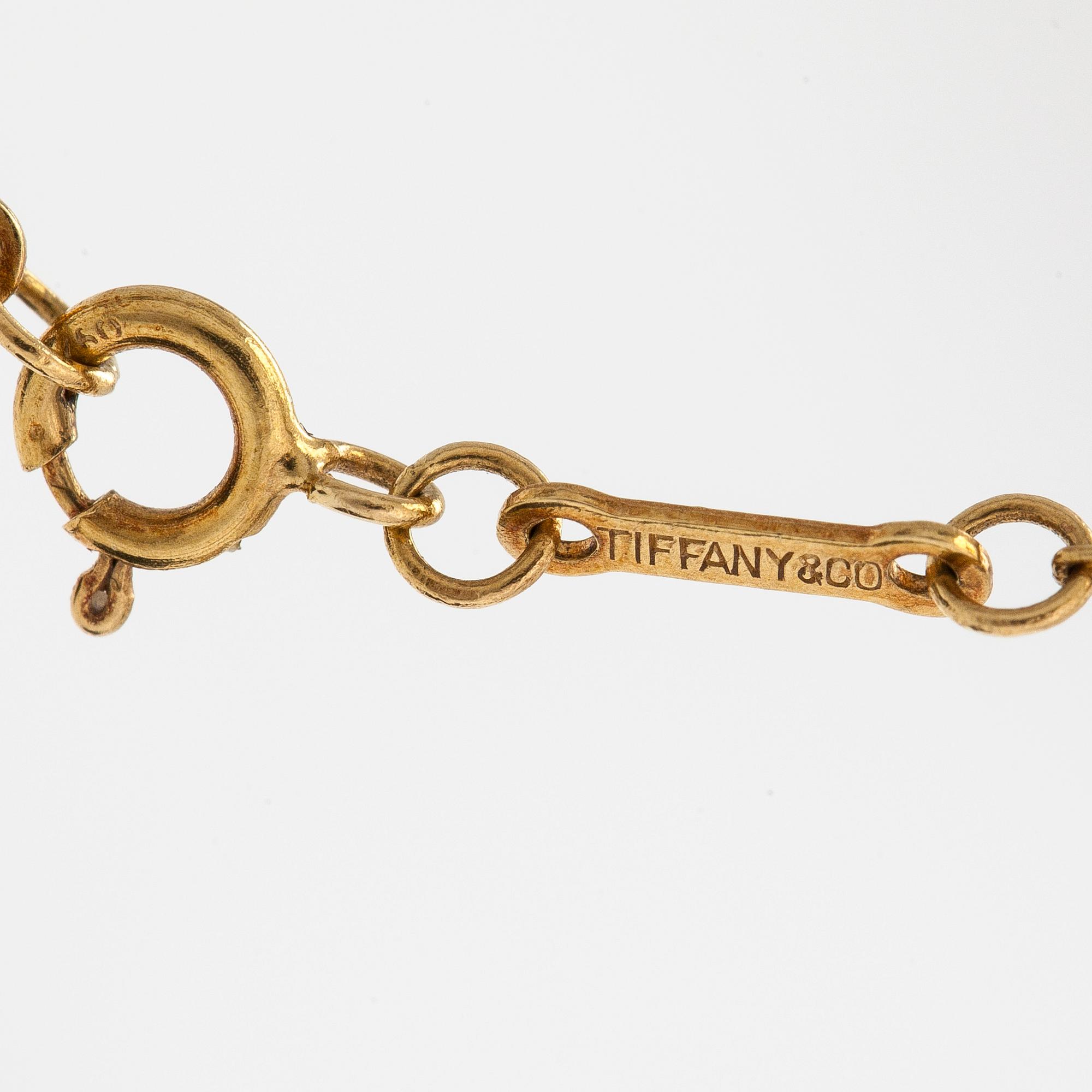 Tiffany & Co, Elsa Peretti, an 18K gold 'Open Teardrop' necklace.