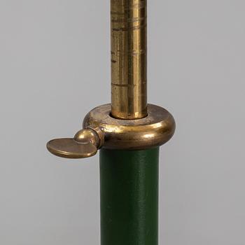 JOSEF FRANK, golvlampa, modell 1842, Svenskt Tenn.