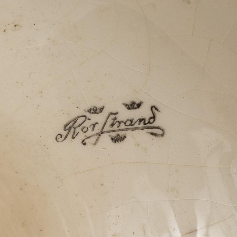 An earthenware urn from Rörstrand, around the year 1900.