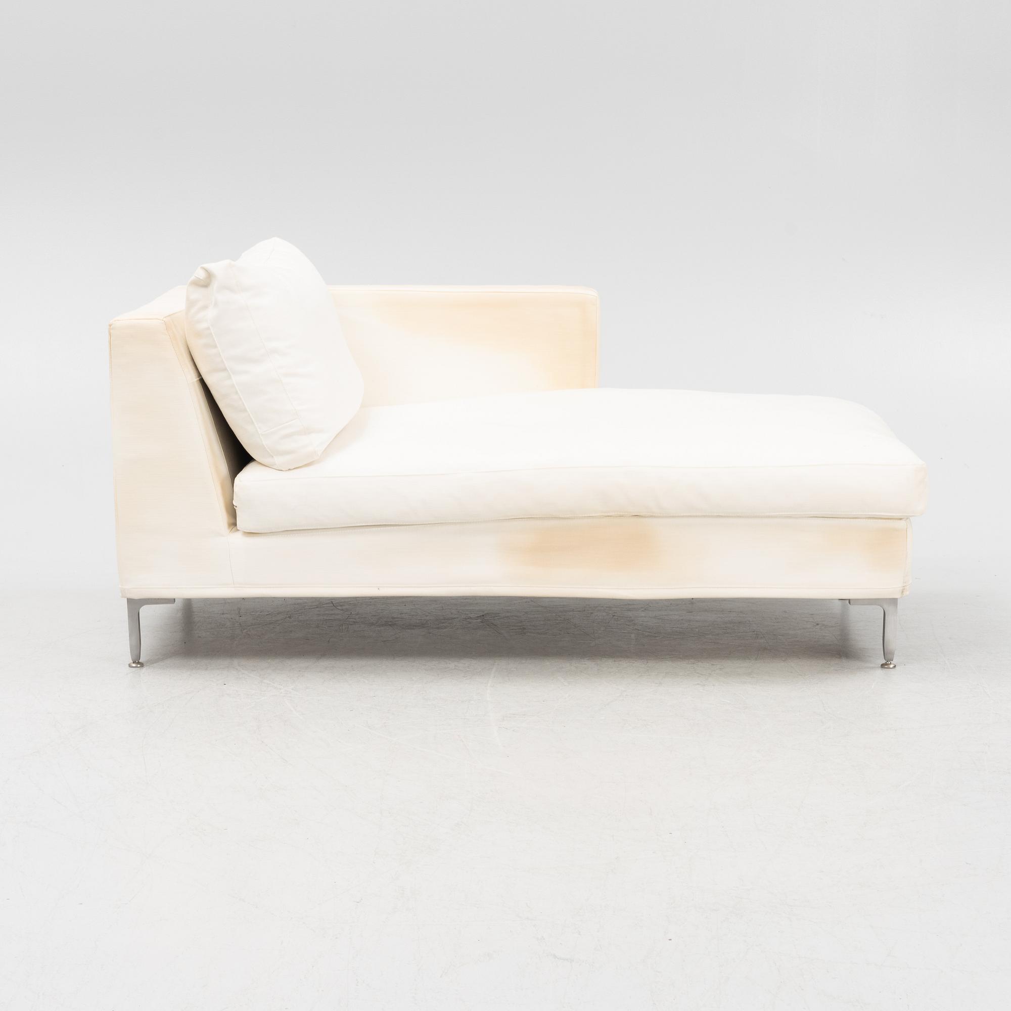 Koncept, an 'Alex' chairse longue, Fogia.