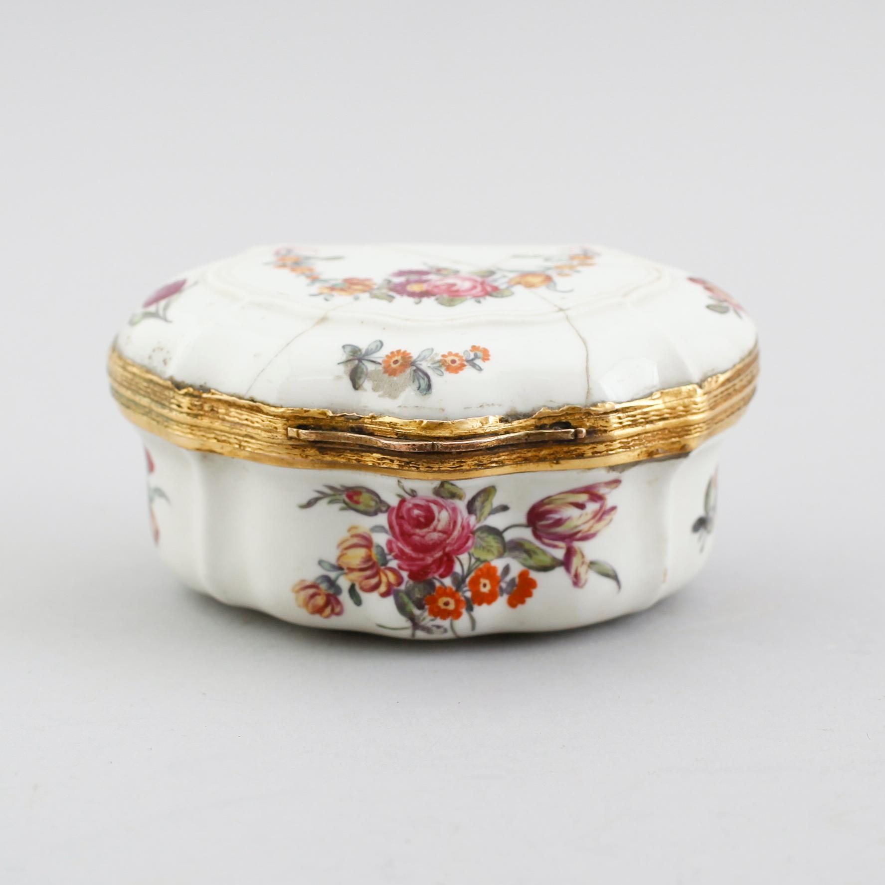 DOSA, porslin, 1700-tal.