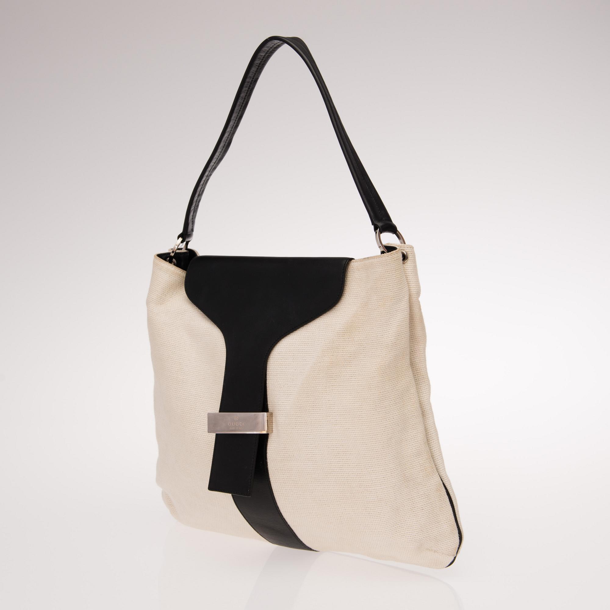 OFF-WHITE JUTE SHOULDER BAG.