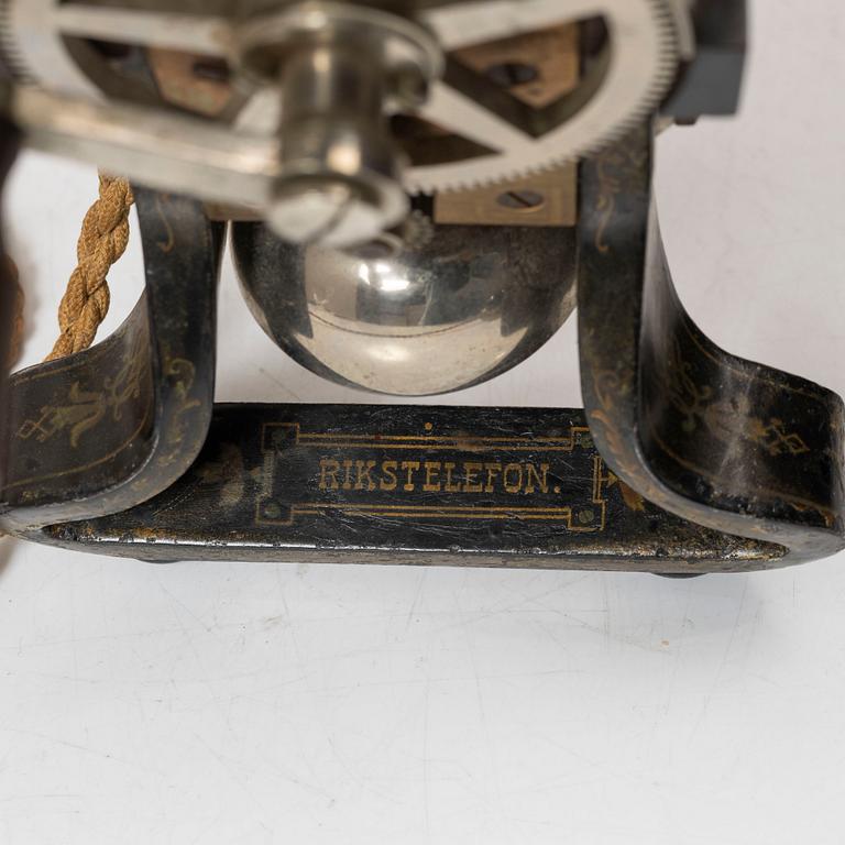 Rikstelefon, LM Ericsson, "Taxen", 1892 års modell.