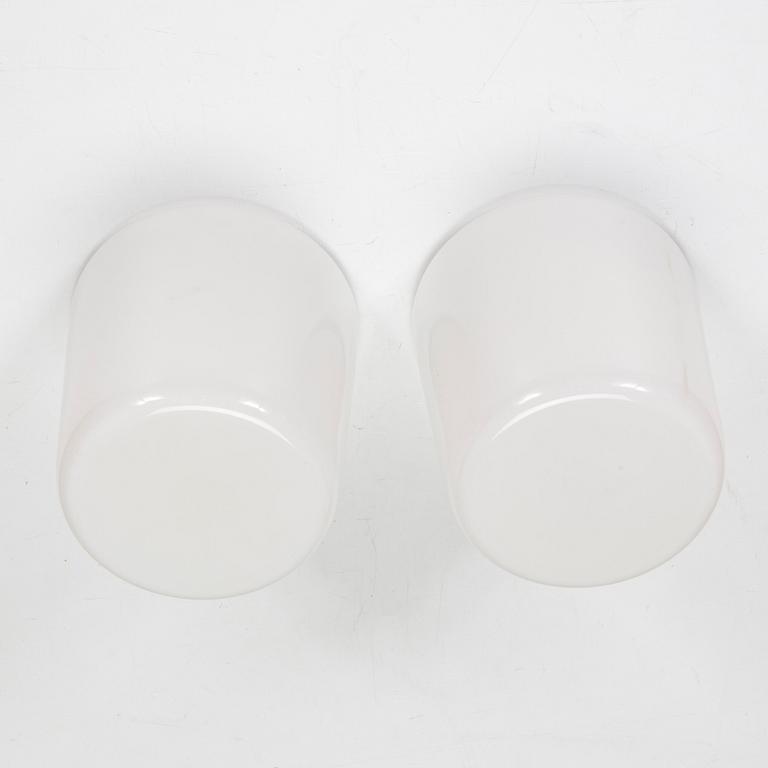 Paavo Tynell,  taklampor, ett par, 80112, Idman 1900-talets hälft.