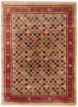 Rug, India 345 x 260 cm.