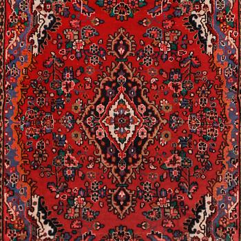 MATTA, Hamadan, ca 325 x 205 cm.