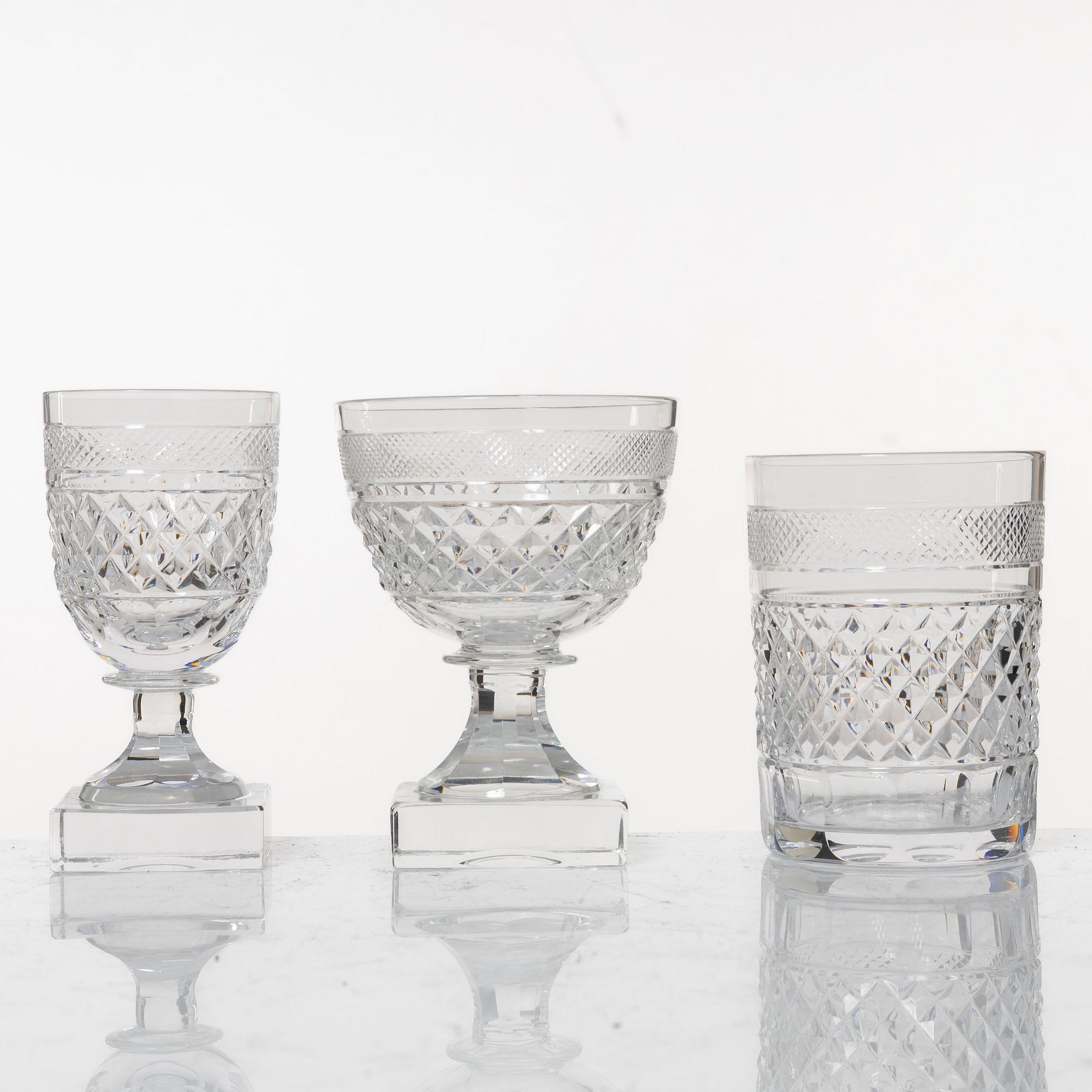 Elis Bergh, glasservis, 74 delar, "Kent", Kosta.