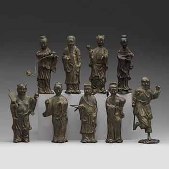 406. SKULPTURER, nio stycken, brons. Qingdynastin, 1800-tal.