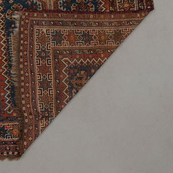 MATTA, semiantik, Shiraz. Ca 155x111 cm.