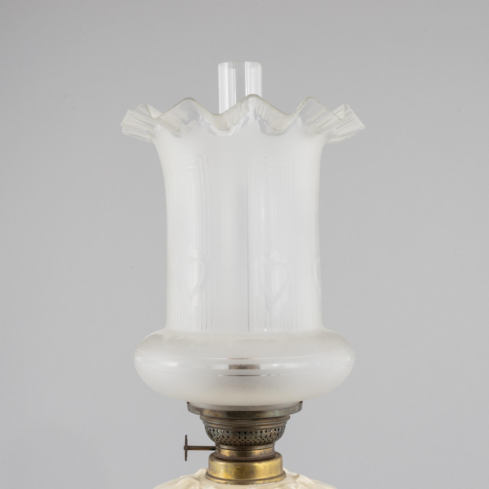 An Art Nouveau kerosene lamp, Gustafsberg, 1916.