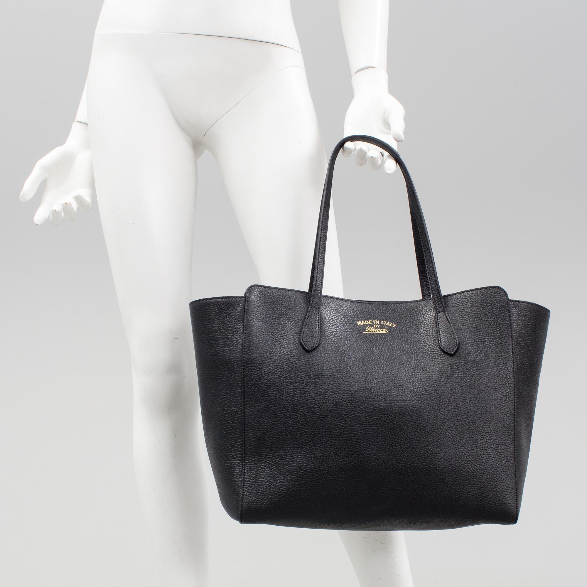 Handbag "Swing tote" by Gucci.