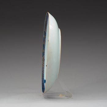 A large blue and white dish, Qing dynasty, Qianlong (1736-95).