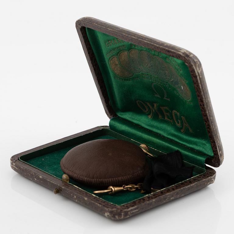 Omega, savonnette, fickur, 52 mm.