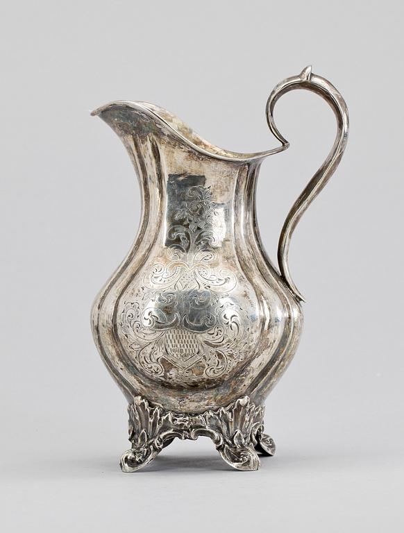 GRÄDDKANNA, silver, nyrokoko, Christian Hammer, Stockholm, 1851. Vikt ca 173 g.