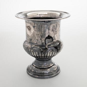 A late 20th century champagne cooler, Fleuron France.