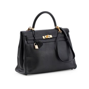 HERMÈS, a black calf leather handbag, "Kelly 35".