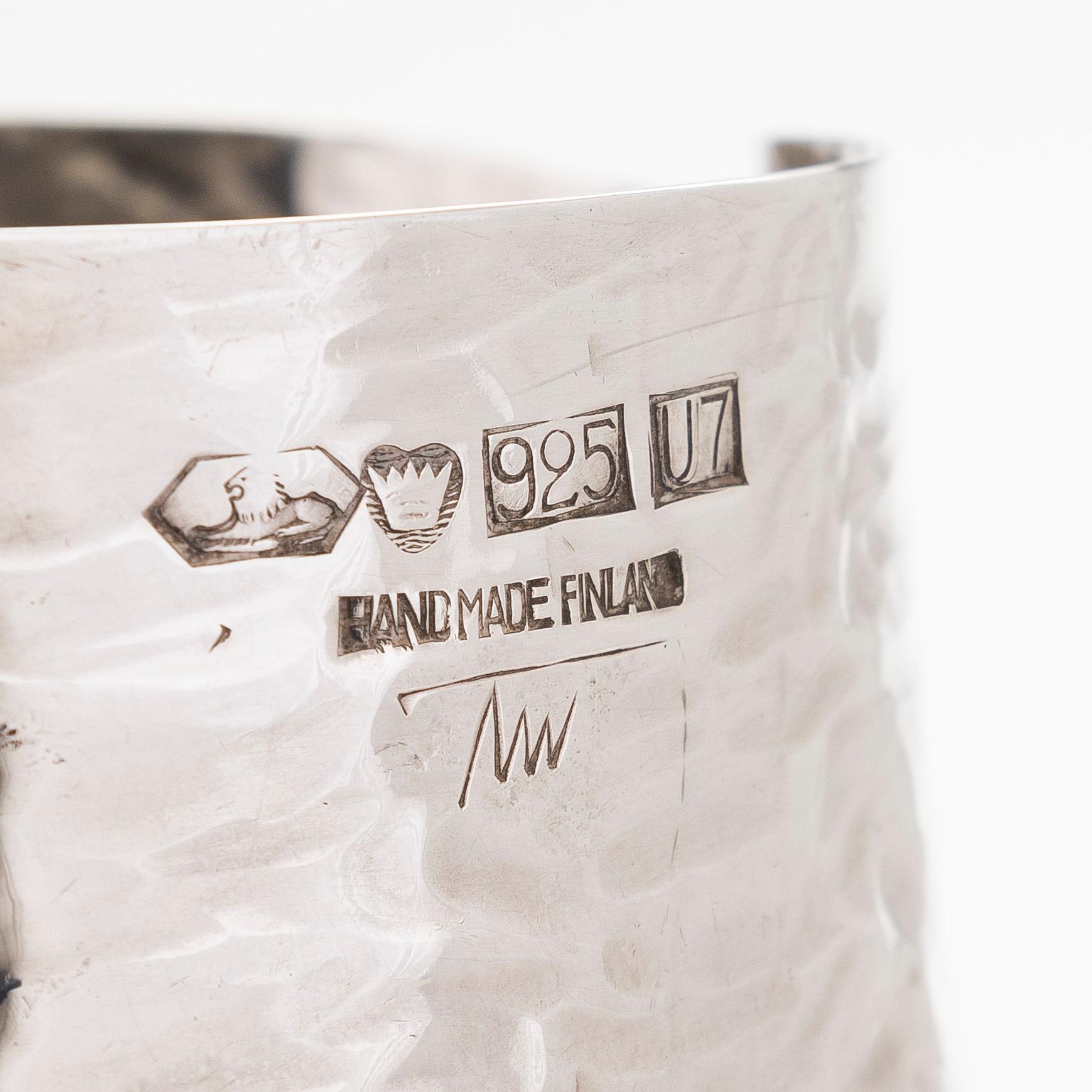 Tapio Wirkkala, tillbringare och bägare, 6 st, sterlingsilver, Kultakeskus, Tavastehus 1973-1974.
