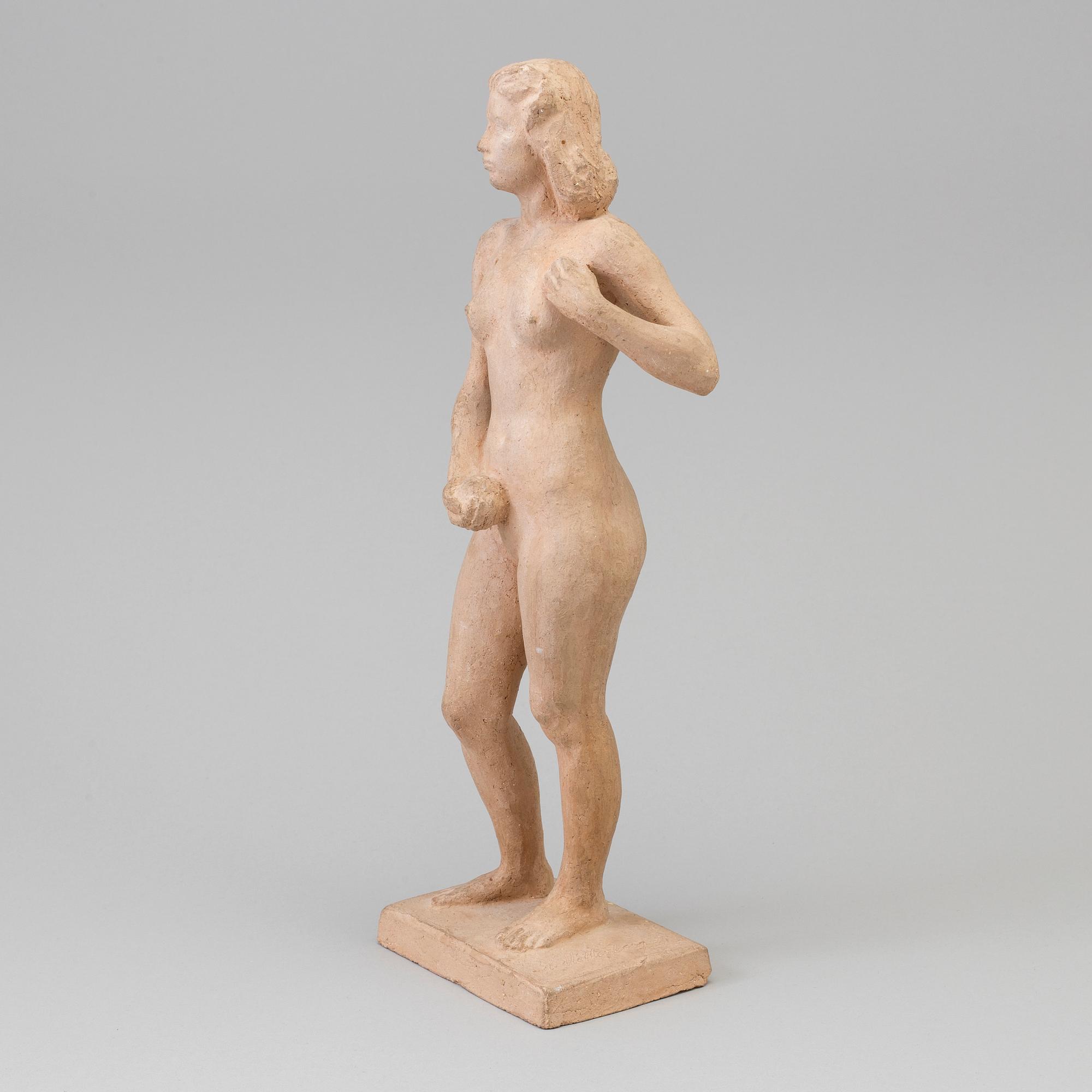 NILS MÖLLERBERG, skulptur, terrakotta, signerad N Möllerberg.