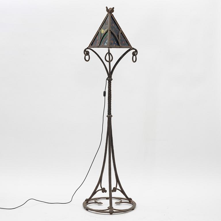 Golvlampa, Jugend, 1900-talets början.