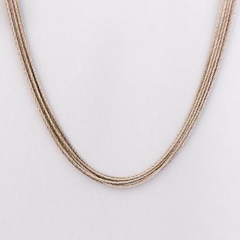 KAULAKORU, 18K valkokultaa. A. Tillander, Helsinki 1973.