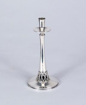 LJUSSTAKE, silver, Uppsala, MGAB 1957. Ca 145g.