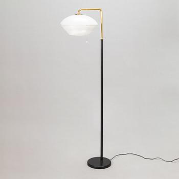 Alvar Aalto, ’A811' floorlight for Valaistustyö.