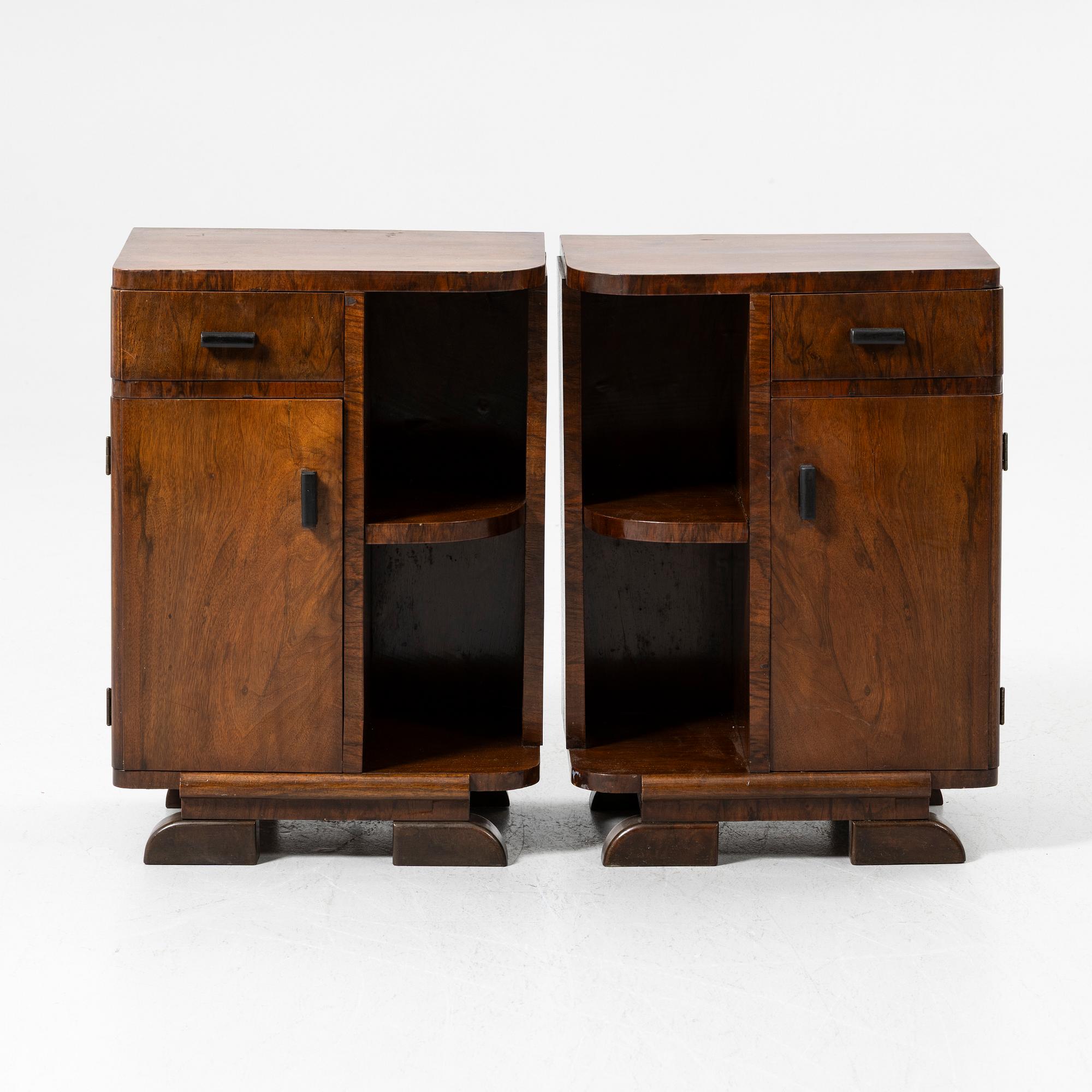 Bedside tables, a pair, in the Art Deco style, mid-20th century.