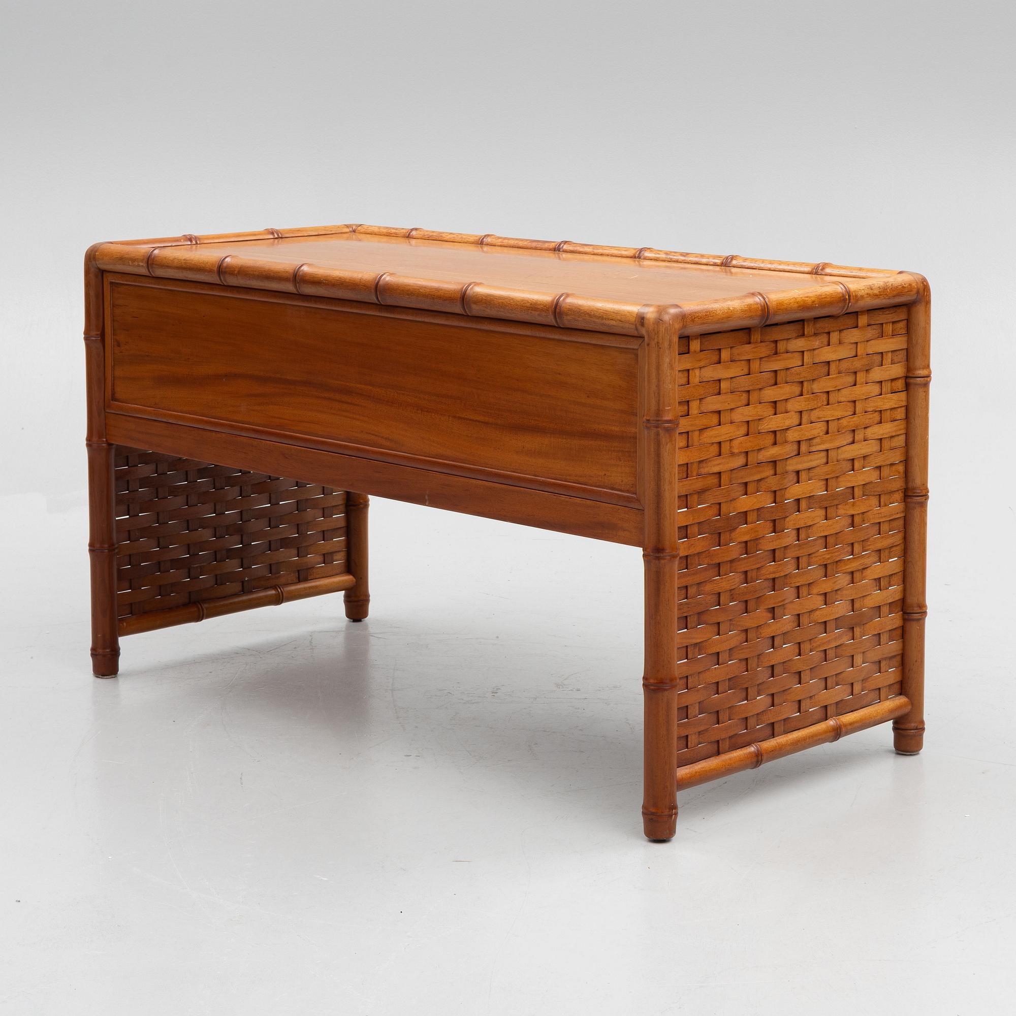 Skrivbord, kolonialstil, 1900-talets slut.